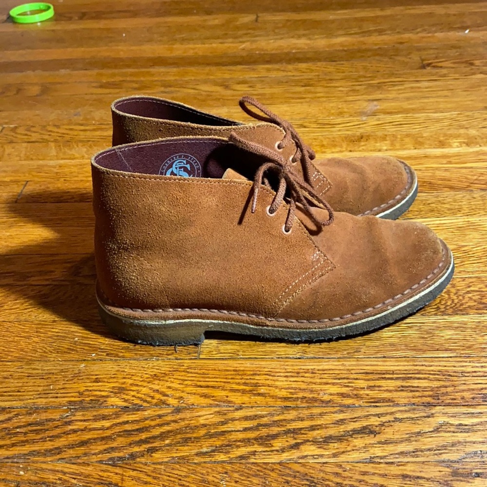Clarks Suede Desert Chukka Style Boot Size 7